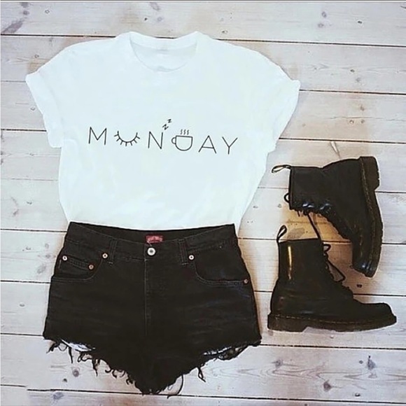 Kling Monday Feels White T-shirt - Picture 2 of 10